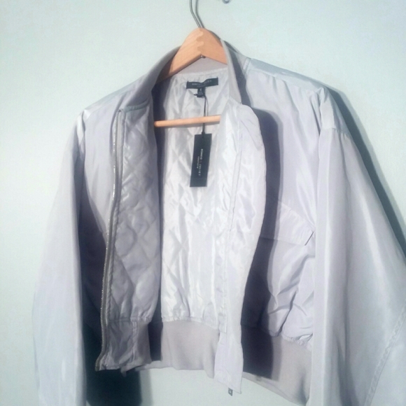 New ROMEO+JULIET COUTURE Bomber Cropped Jacket - Picture 8 of 8